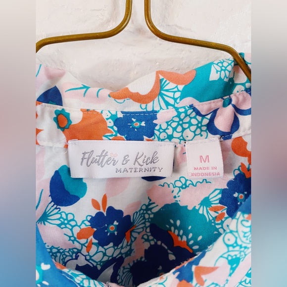 Flutter & Kick Floral Button Down Maternity Top Size Medium - Picture 2 of 4